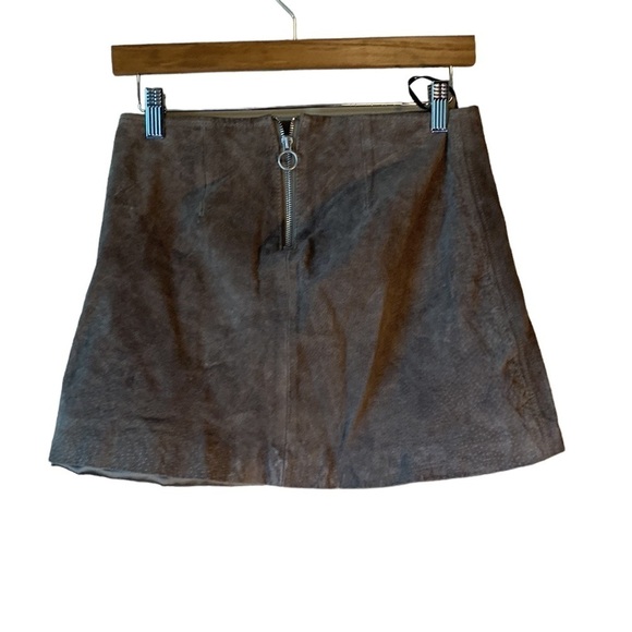 Blank NYC Womens Genuine Suede Fully Lined Pull On Mini Skirt Tan Sz 26 Festival - Picture 6 of 15